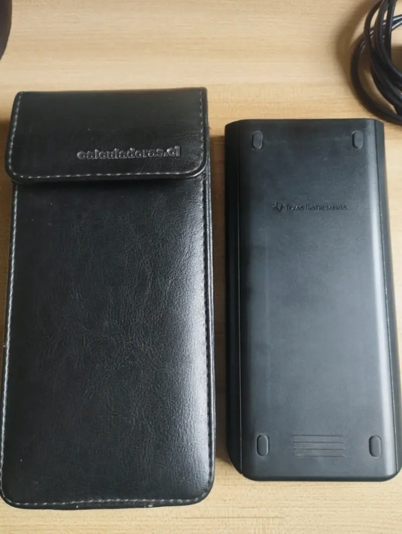 Calculadora TI-Nspire CX CAS - 3