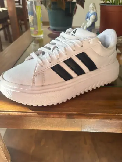 Zapatillas blancas franjas negras Adidas originale - miniatura 3