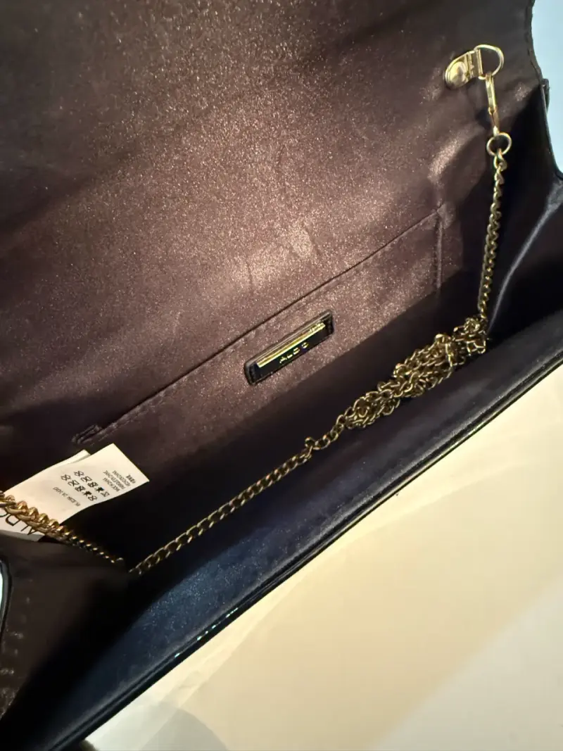 Cartera de mano negra brillante - 2