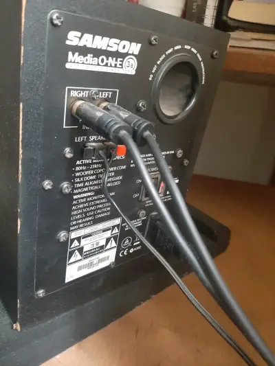 🔊 Samson MediaOne 3A - Monitores de Estudio - miniatura 3