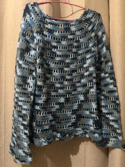 Suéter tejido a crochet multicolor - miniatura 1