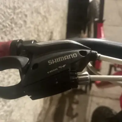 Bicicleta MTB roja - miniatura 6