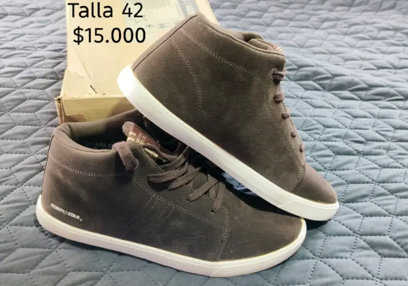 Zapatillas blancas Adidas Talla 40 - 4