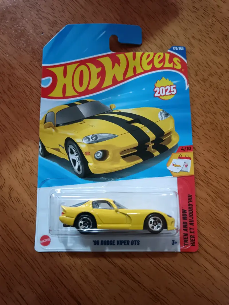 Hot Wheels '96 Dodge Viper GTS amarillo