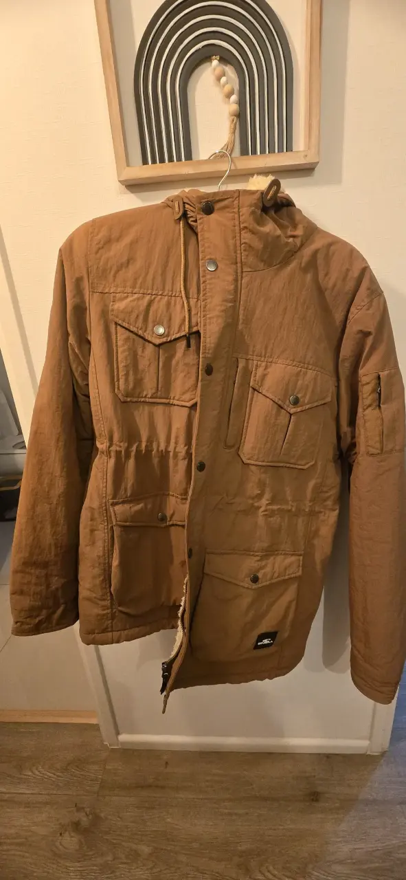 Parka marrón con capucha de lana - 2