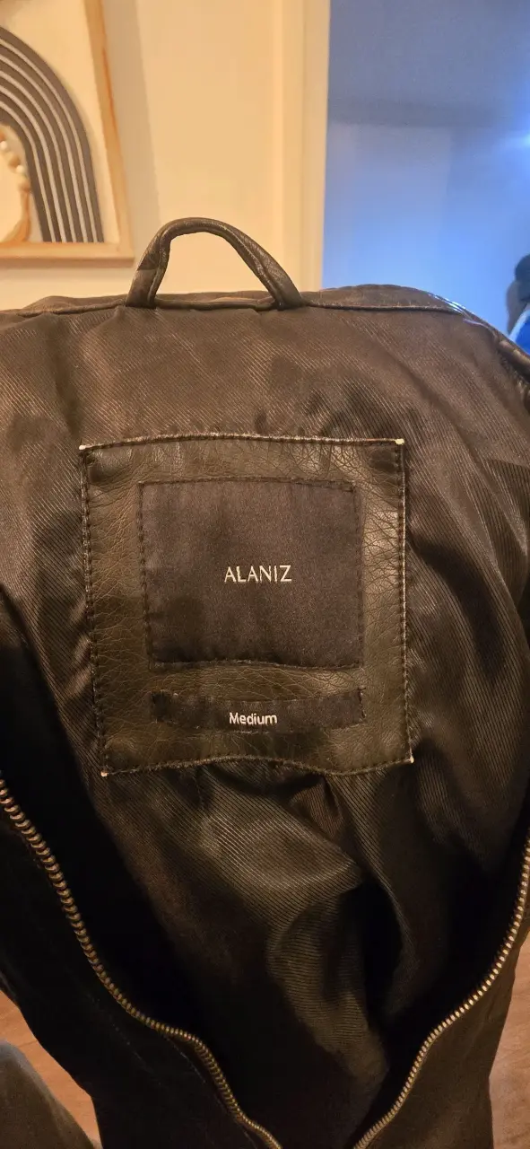 Chaqueta de cuero negra Alaniz - 4