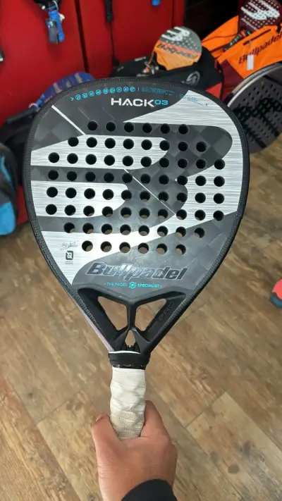 Pala de pádel Bullpadel Hack 03 - miniatura 1