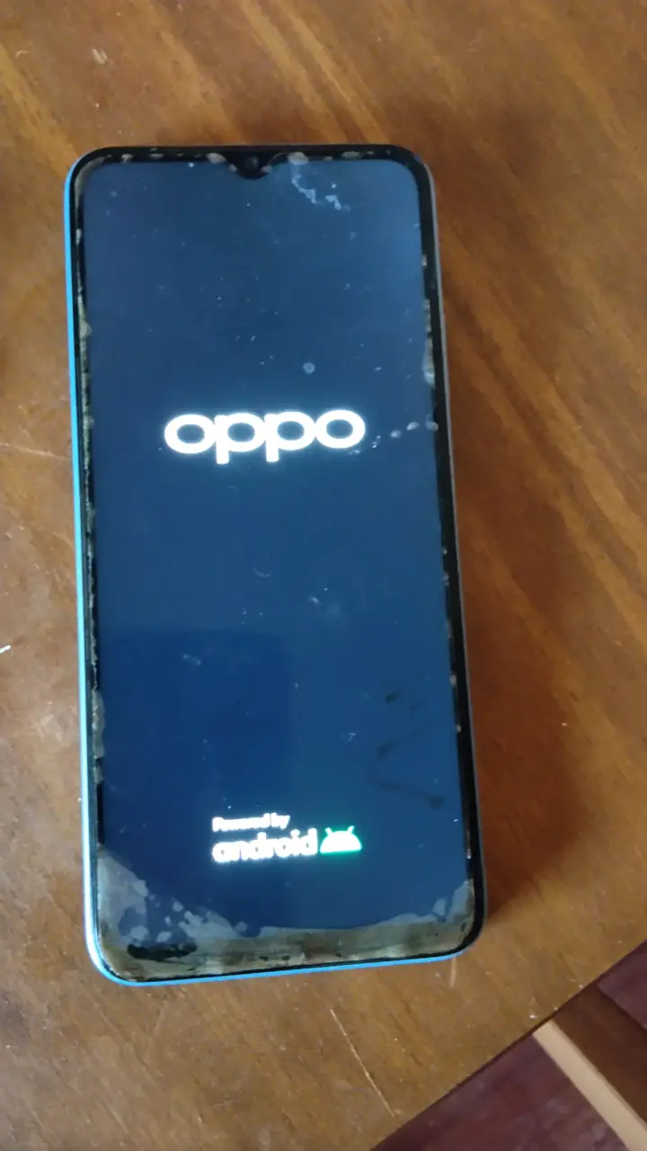 Teléfono Oppo - 1