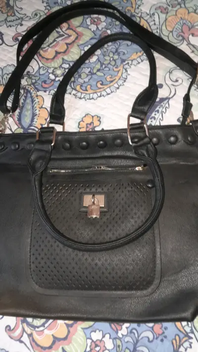 Bolso negro grande - miniatura 2