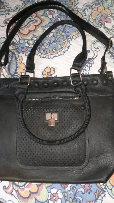 Bolso negro grande - miniatura 3