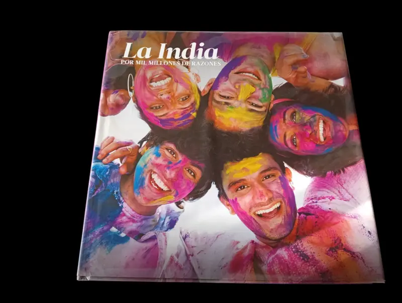 Libro 'La India' a color - 1