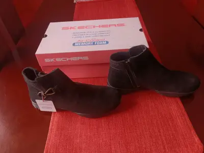 Botines Skechers negros nuevos - miniatura 1