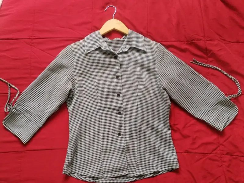 Blusa de cuadros traslucida - 1