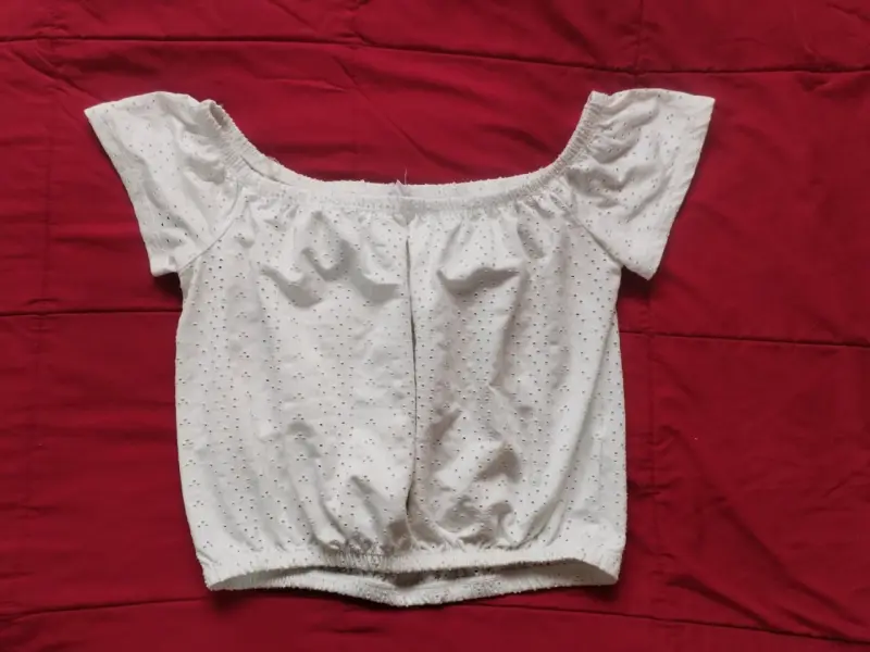 Blusa blanca hombros descubiertos - 2