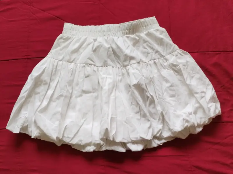 Falda blanca holgada - 2