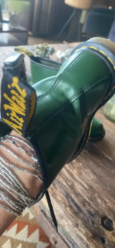 Botas 1460 de cuero verde - miniatura 2