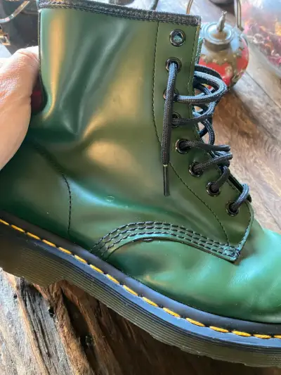 Botas 1460 de cuero verde - miniatura 4