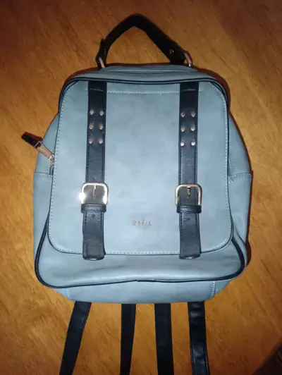 Mochila azul estilo urbano - miniatura 1