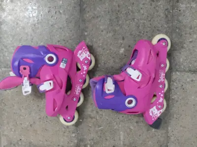 Patines en línea rosa y morado - miniatura 2