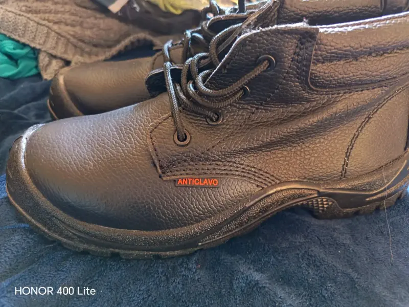 Botas de seguridad negras - 3