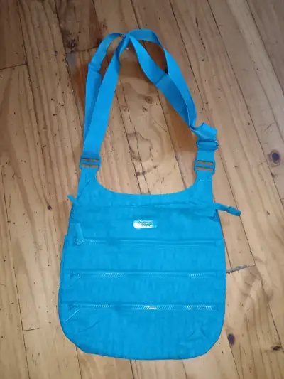 Cartera XTREM azul con múltiples bolsillos - miniatura 1
