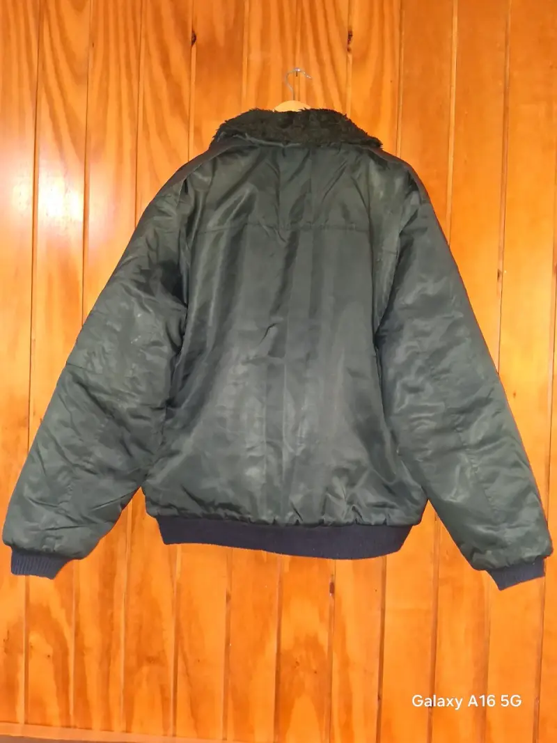 Chaqueta negra de invierno - 2