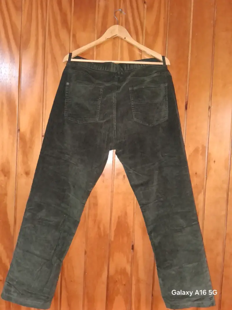 Pantalones de pana verde musgo - 2