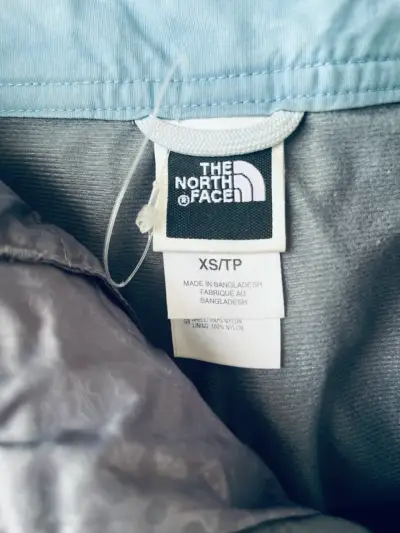 Pantalones North Face para la nieve. XS. - miniatura 5