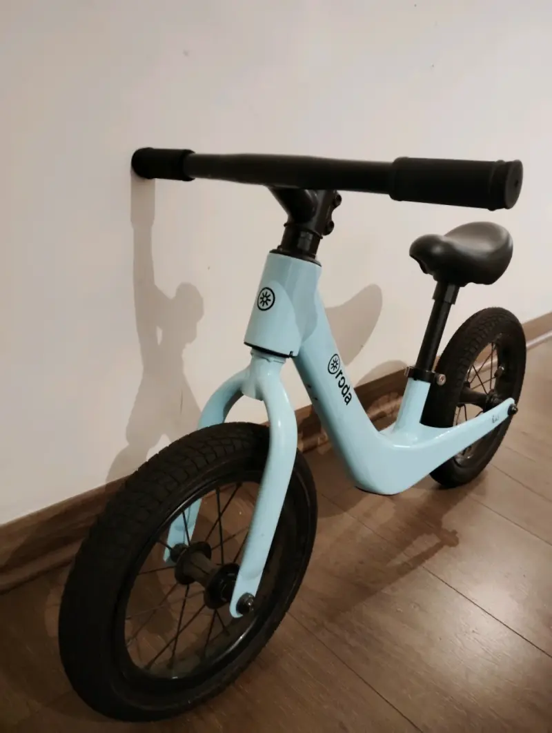 Bicicleta de equilibrio azul - 1