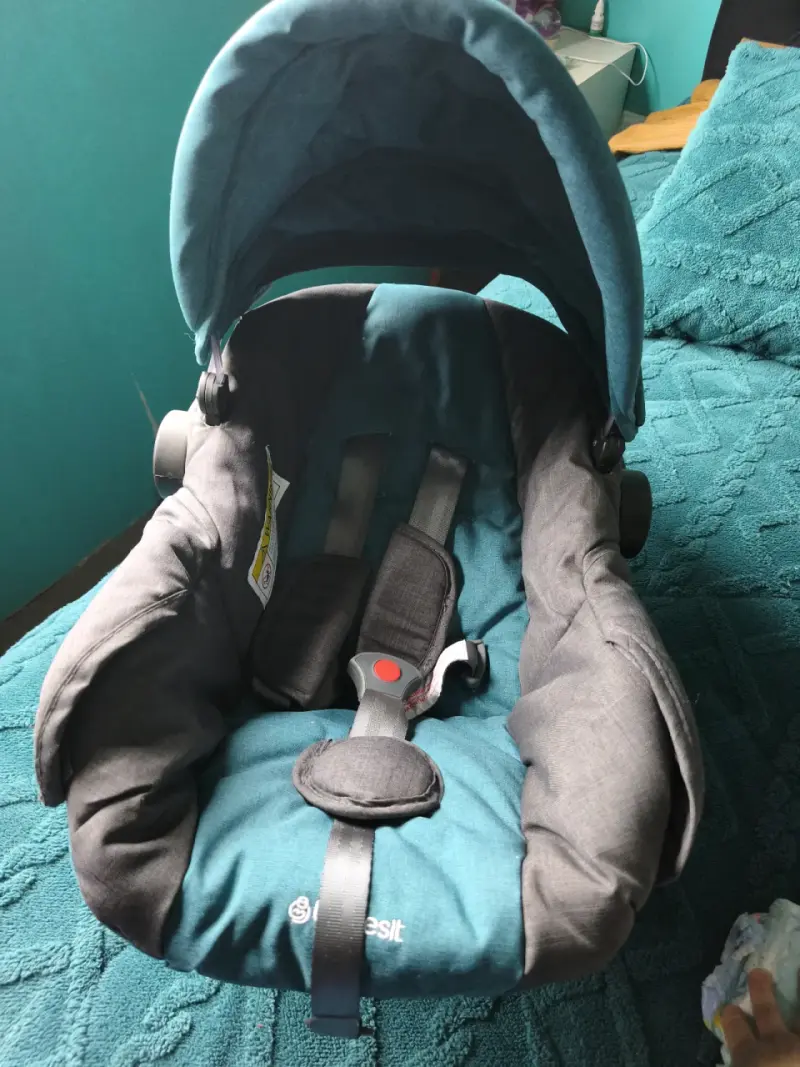 Silla de auto para bebé - 2