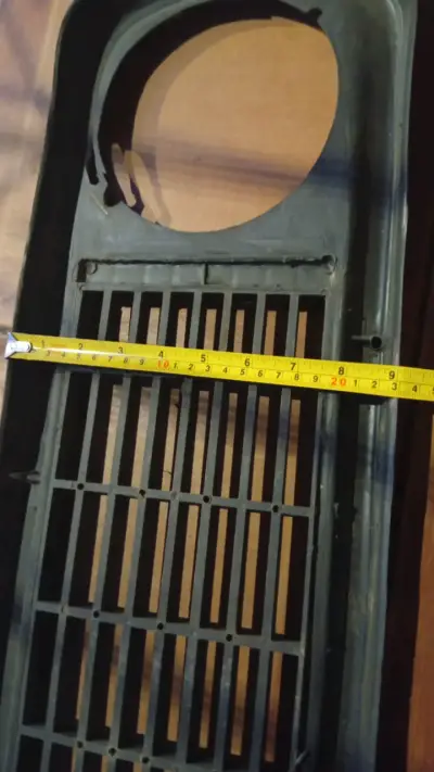 Parrilla frontal de renoleta - miniatura 4