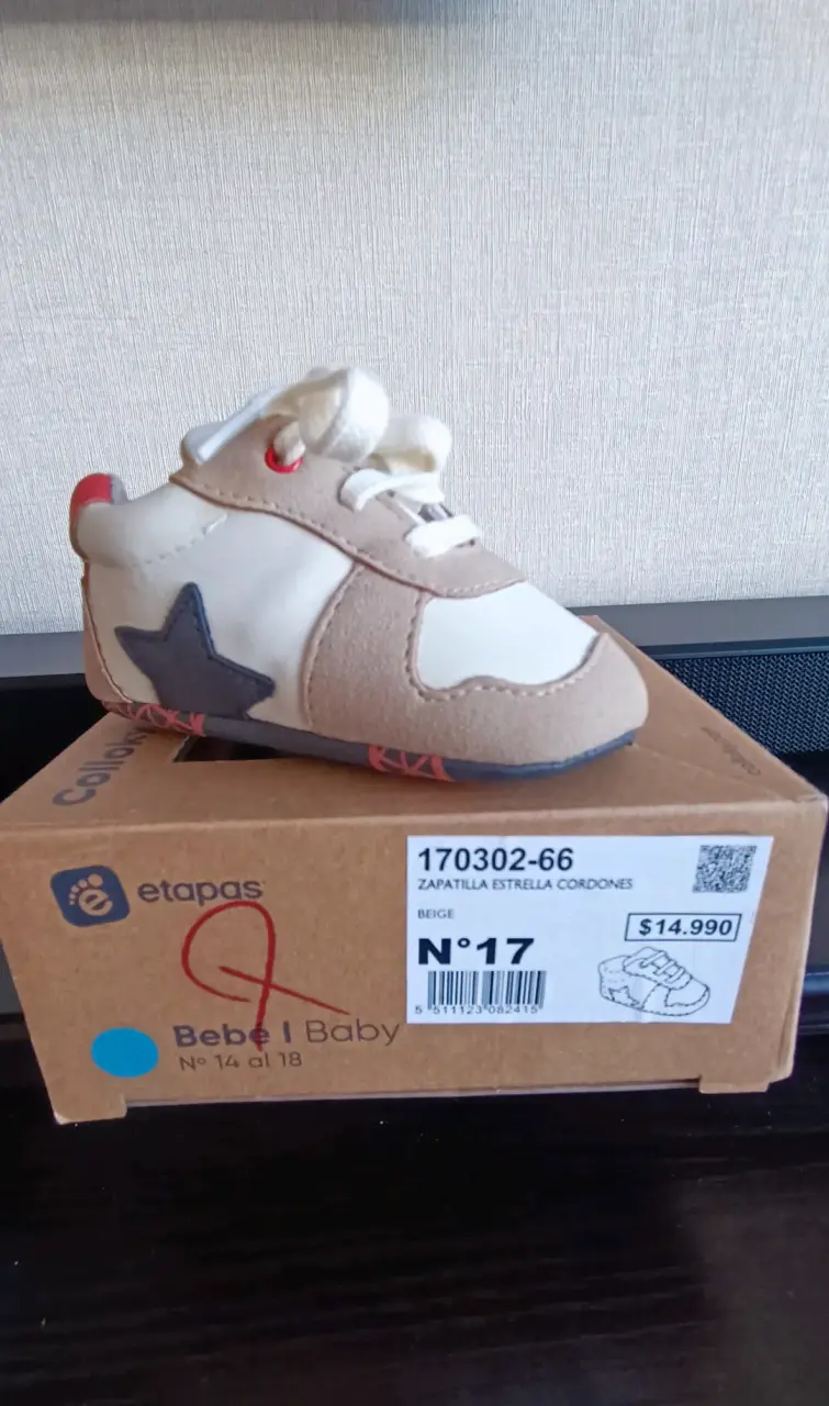 Zapatillas bebé talla 17. - 2