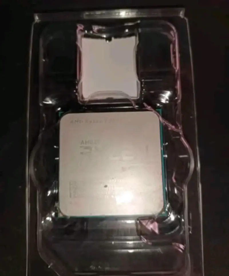 Procesador AMD Ryzen 5 2600 six-core - 4