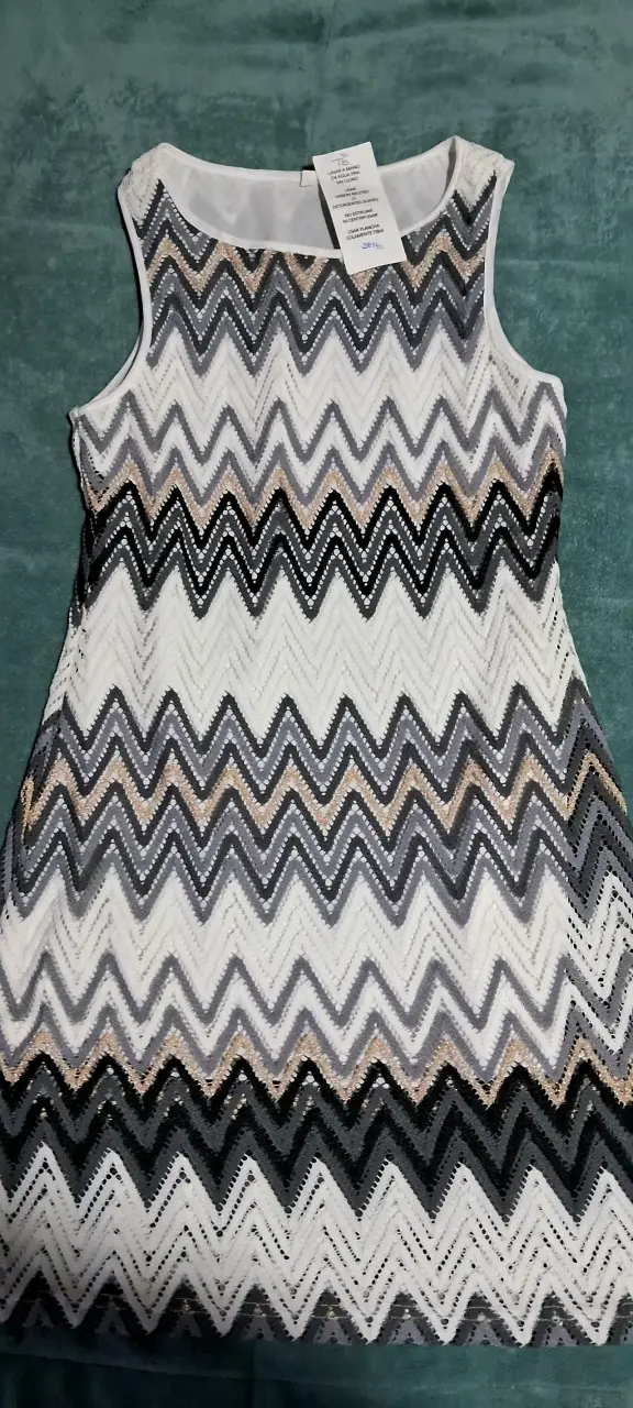 Vestido zigzag blanco y negro - 1