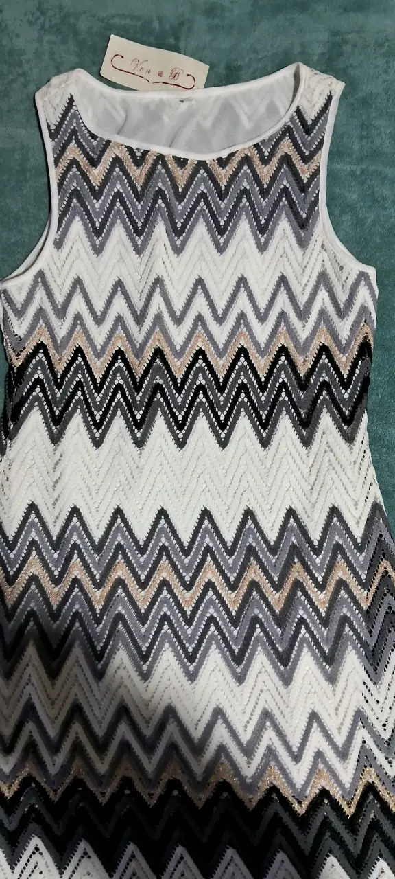 Vestido zigzag blanco y negro - 2