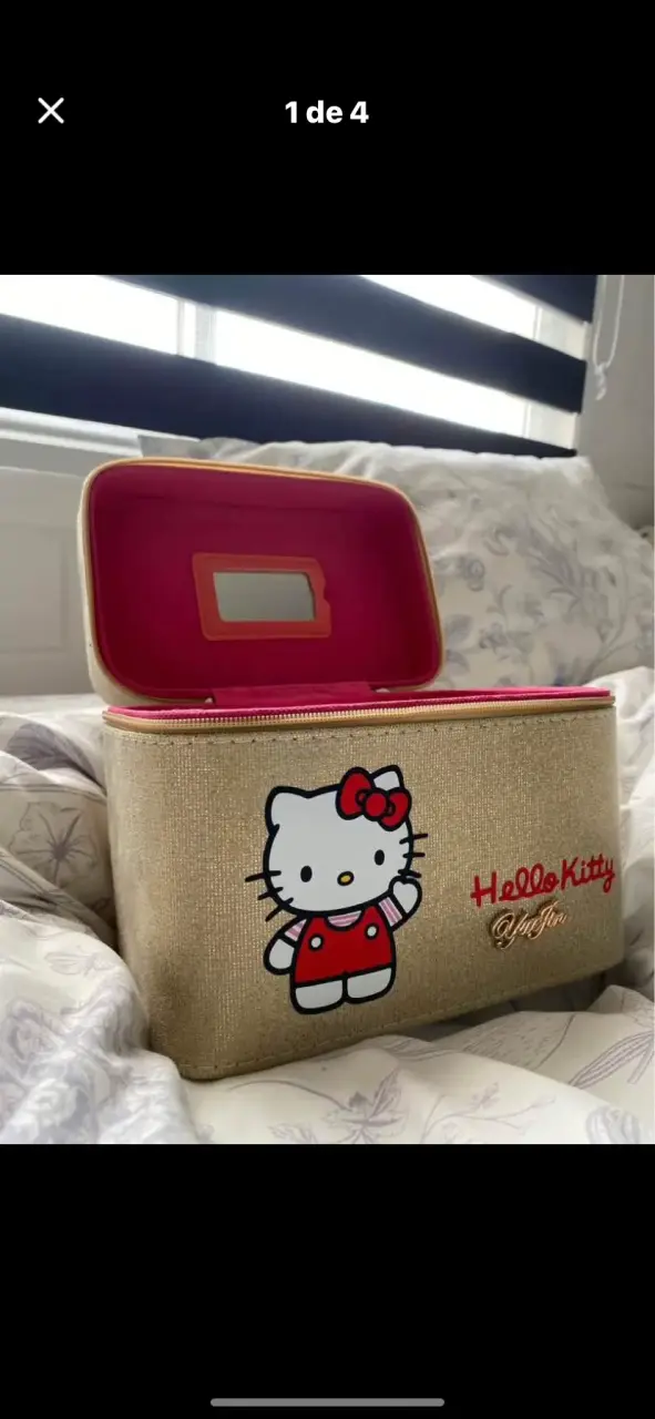 Organizador Hello Kitty dorado
