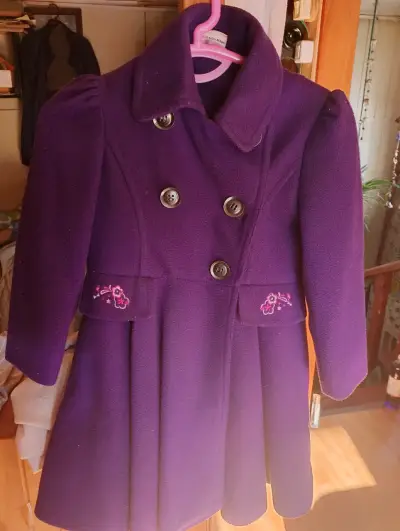 Abrigo morado infantil de lana - miniatura 1
