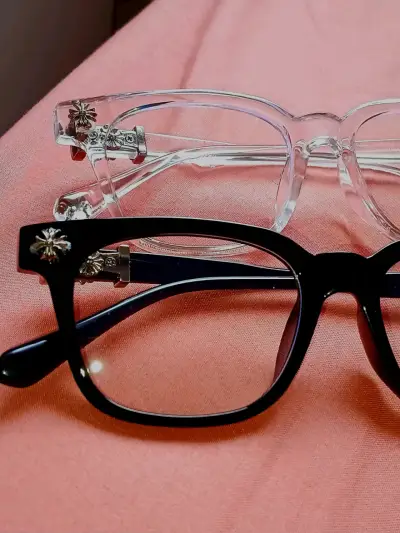 Exclusivas Monturas Chrome Hearts (Black & Clear) - miniatura 1