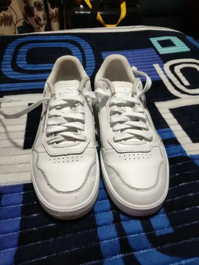 Zapatillas deportivas blancas Puma - miniatura 1