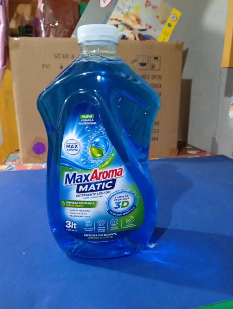 Detergente líquido MaxAroma 3L - 1