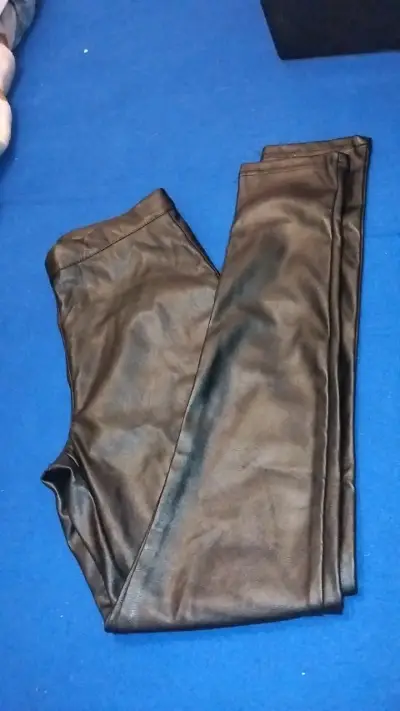 Pantalones de cuero  negro - miniatura 1