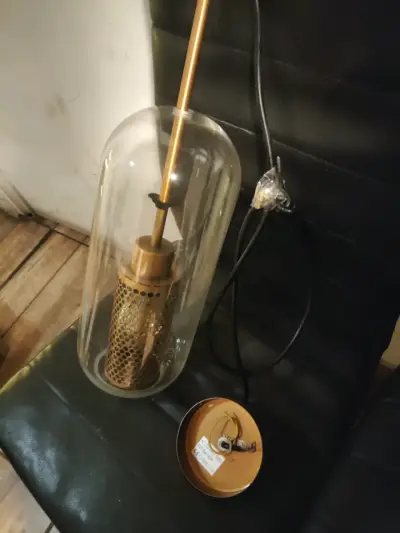 Lámpara colgante dorada moderna - miniatura 1