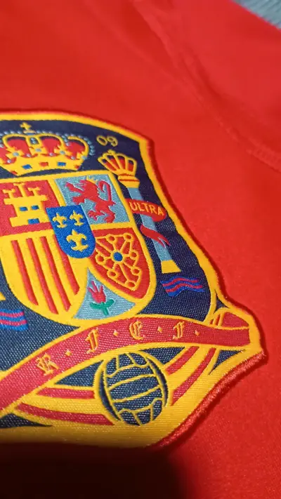Camiseta roja selección España 2010 - miniatura 4