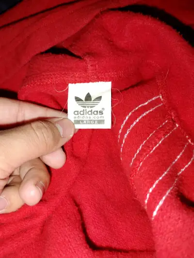 Polerón rojo Adidas con capucha - miniatura 3
