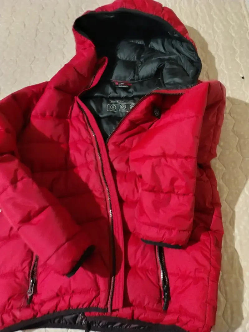 Cortaviento Marmot negro con capucha - 4
