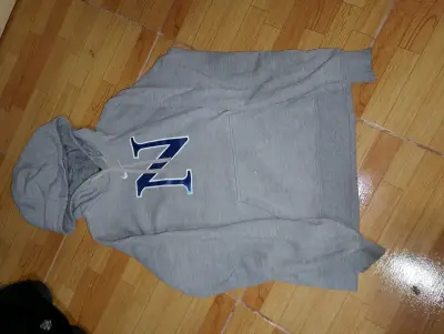 Polerón Nike gris con capucha - miniatura 4