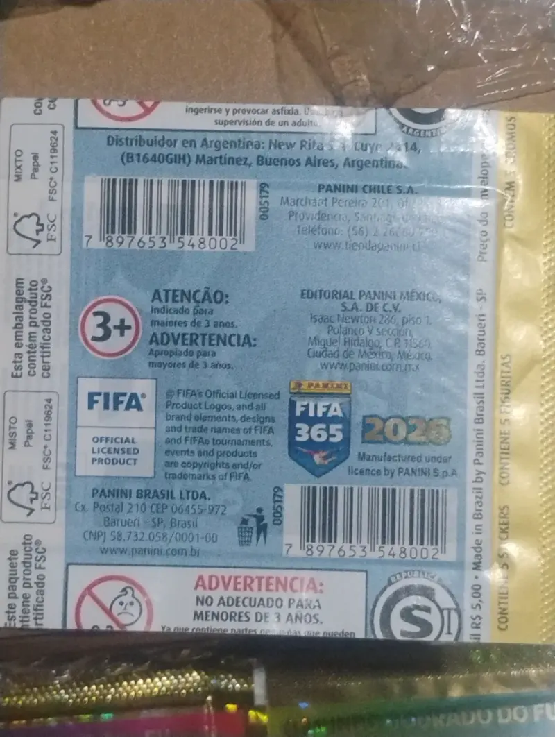 Sobres Panini FIFA 365 2022 - 4