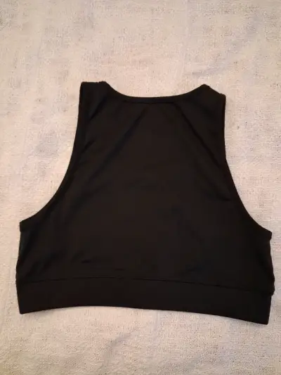 Top deportivo negro Ellesse - miniatura 2