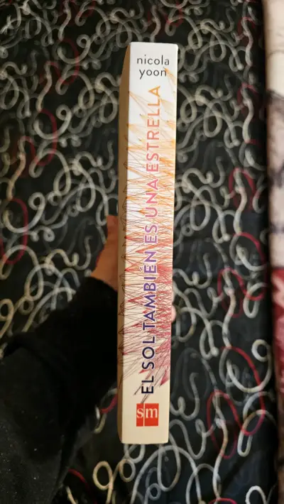 Libro El Sol También es una Estrella - miniatura 3