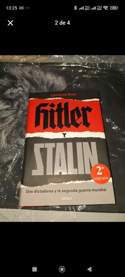 Libro 'Hitler y Stalin' 2ª edición - miniatura 1